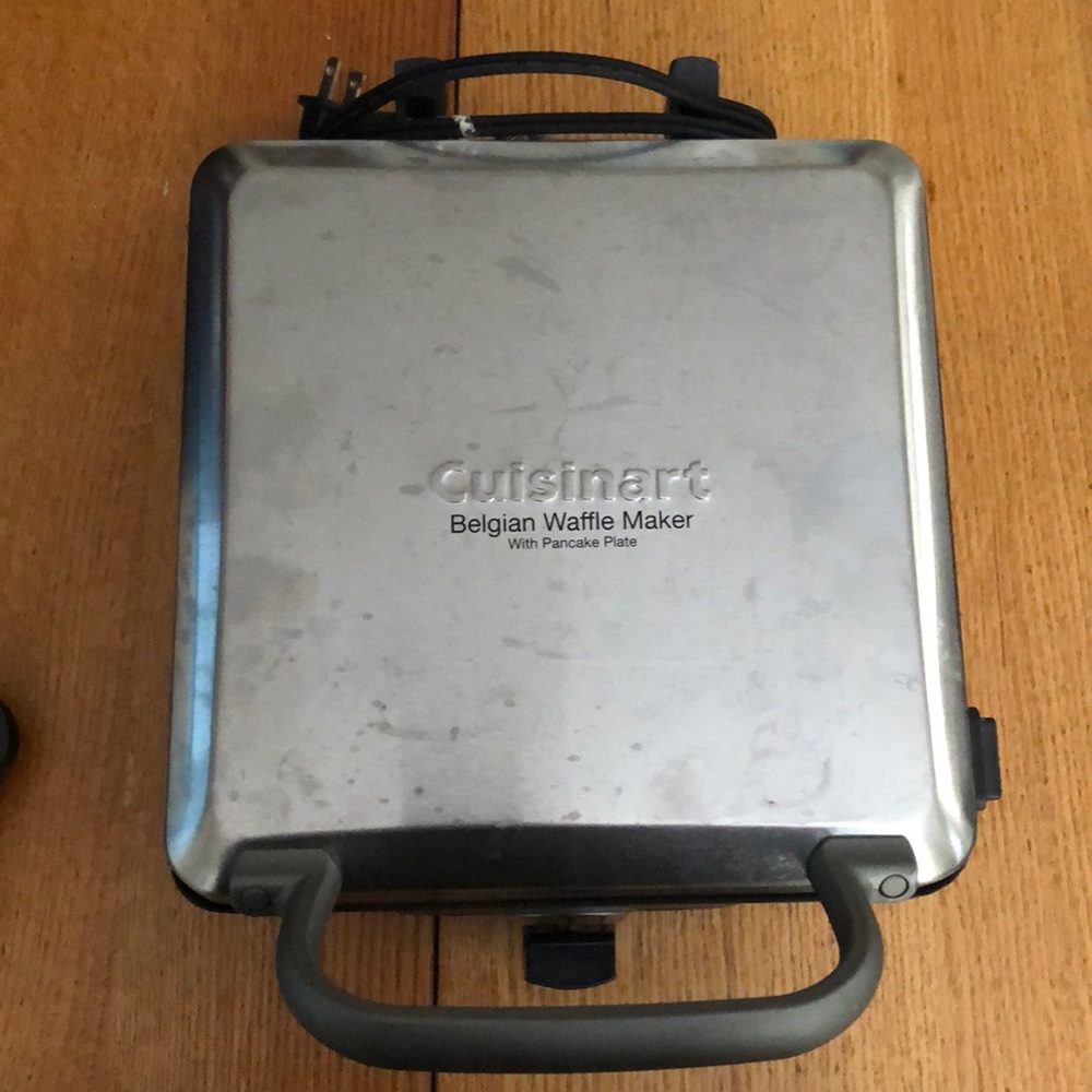 “Cuisinart” Belgian Waffle Maker